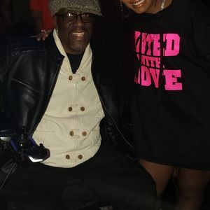 Meet your Posher, Wayne